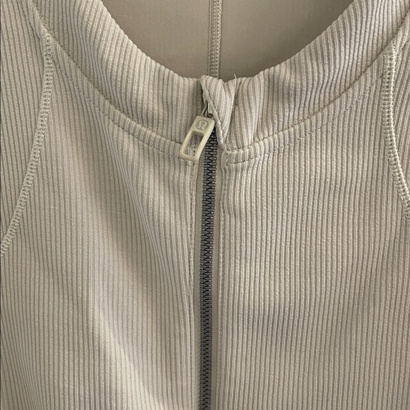 Lululemon Ribbed Softstreme Cropped Jacket - Picture 6 of 10